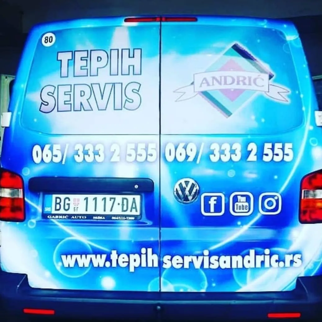 Dostavno vozilo tepih servisa Andrić